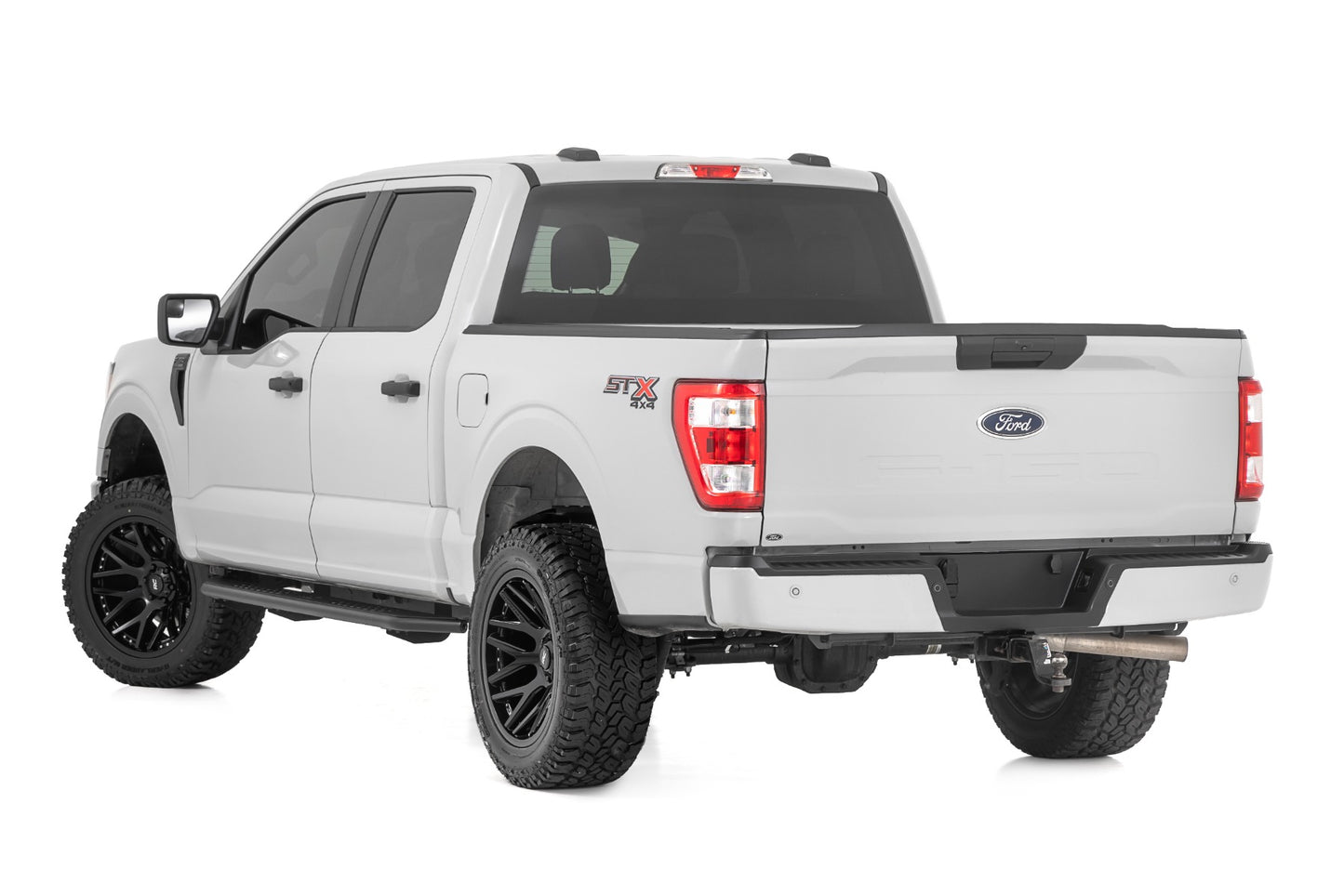 OV2 Running Boards Side Step Bars Crew Cab Ford F-150/Lightning/F-250/F-350 (15-26) Rough Country-1