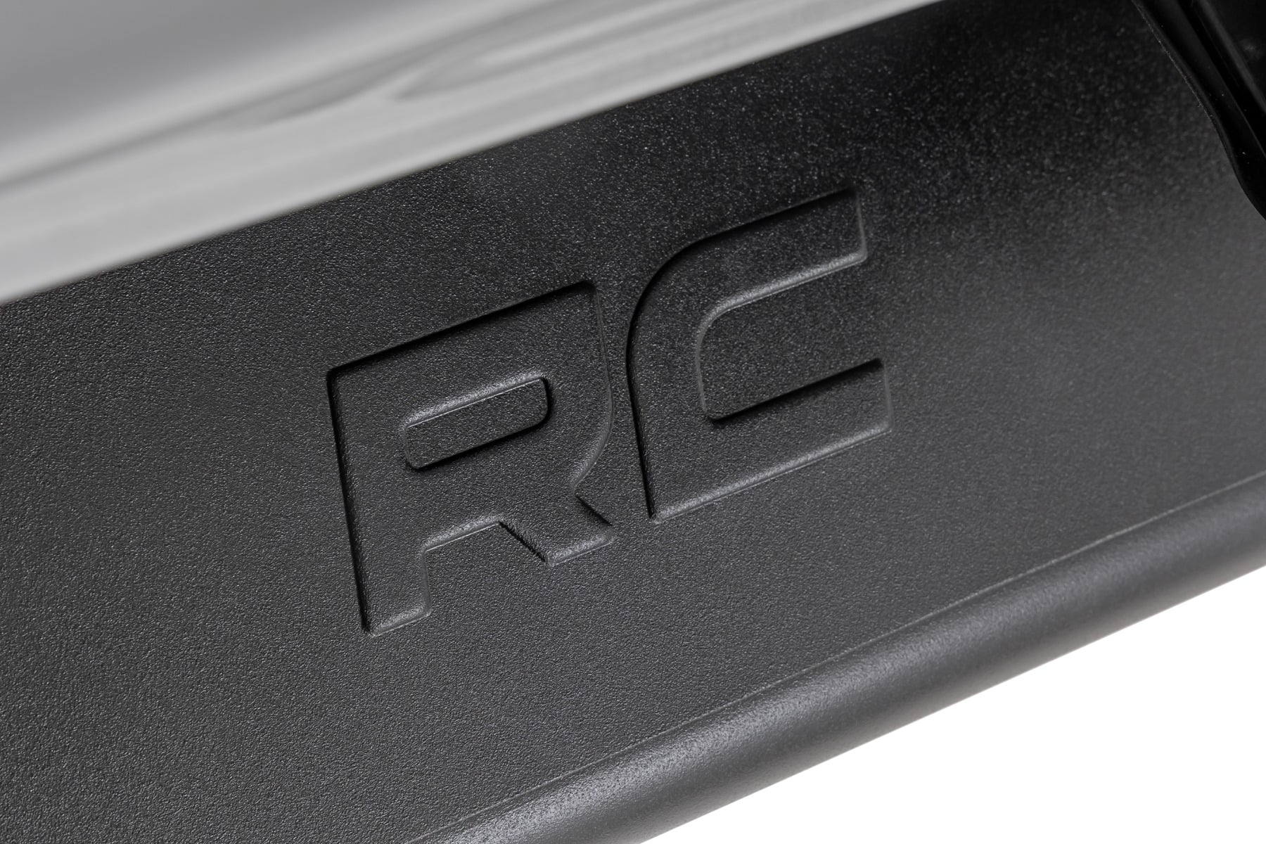OV2 Running Boards Side Step Bars Crew Cab Ford F-150/Lightning/F-250/F-350 (15-26) Rough Country-2