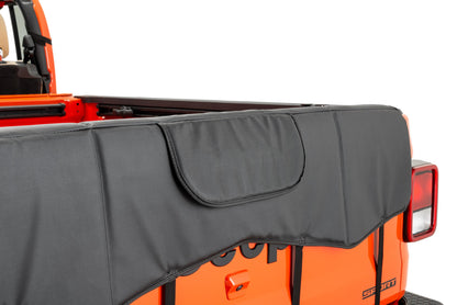 Tailgate Bike Pad 2020-2024 Jeep JT Gladiator Black Diamond MasterTop-2