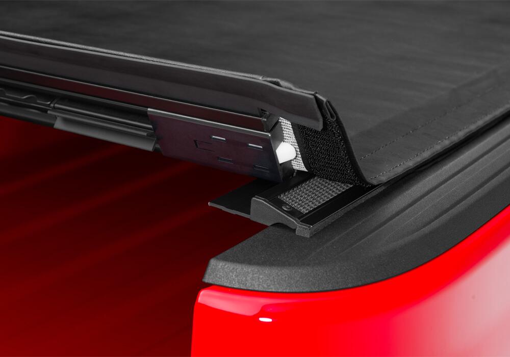 Sentry Tonneau Cover 2020-2025 Jeep Gladiator with or without Trail Rail System Truxedo-4