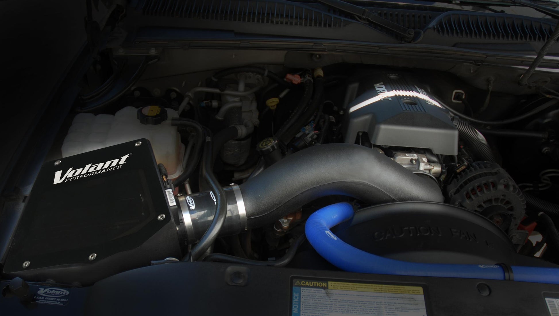Closed Box Air Intake w/Pro 5 Filter 087-08 Escalade/Avalance/Silverado/Sierra/Suburban/Tahoe Volant-1