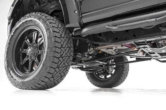 Kicker Bar Kit 4-6 Inch Lift Ford F-150 4WD (2015-2020) Rough Country-1
