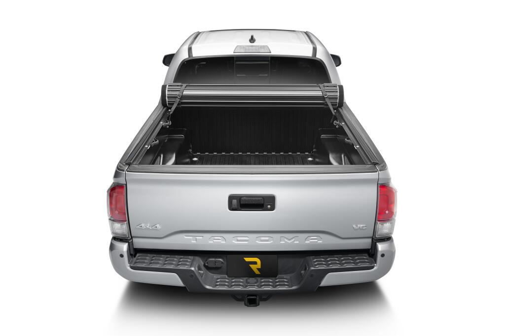 Sentry Tonneau Cover Black 2007-2021 Toyota Tundra Truxedo-15