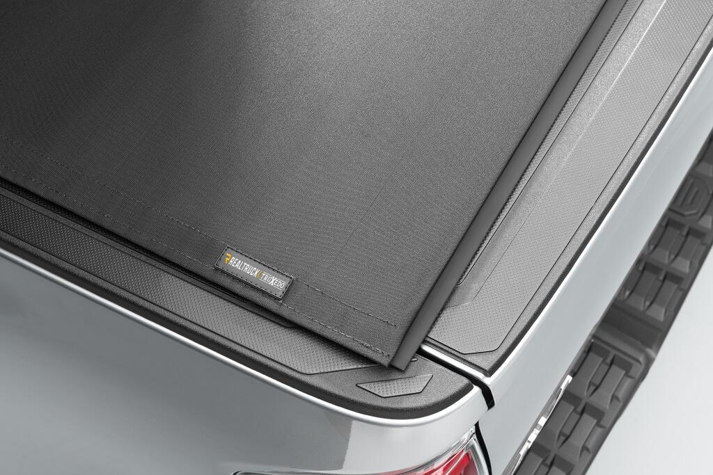 Sentry CT Tonneau Cover Black 2022-2026 Toyota Tundra 5 Foot 7 Inch Bed Truxedo-19