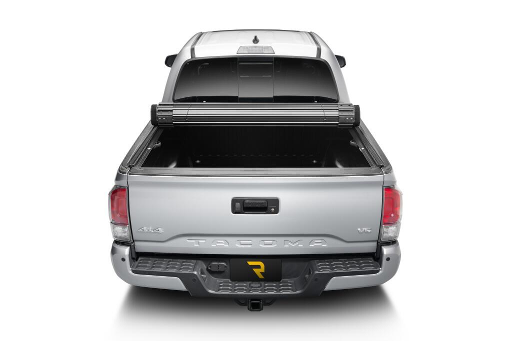 Sentry CT Tonneau Cover Black 2022-2026 Toyota Tundra 5 Foot 7 Inch Bed Truxedo-12