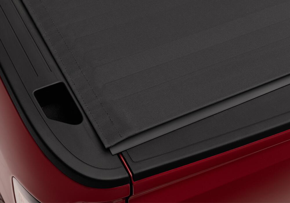 Sentry CT Tonneau Cover Black 2007-2013 Silverado/Sierra 1500/2007-2014 2500 HD/3500 HD Truxedo-22