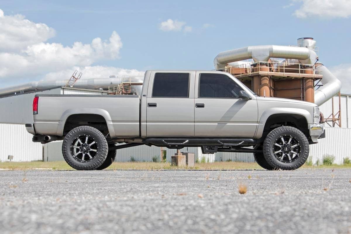 6 Inch Lift Kit 8-Lug M1 Chevy 3/4-Ton Suburban/C2500/K2500 Truck/C3500/K3500 Truck (88-00) Rough Country-2