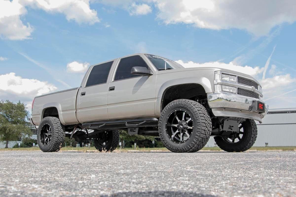 6 Inch Lift Kit 8-Lug M1 Chevy 3/4-Ton Suburban/C2500/K2500 Truck/C3500/K3500 Truck (88-00) Rough Country-3