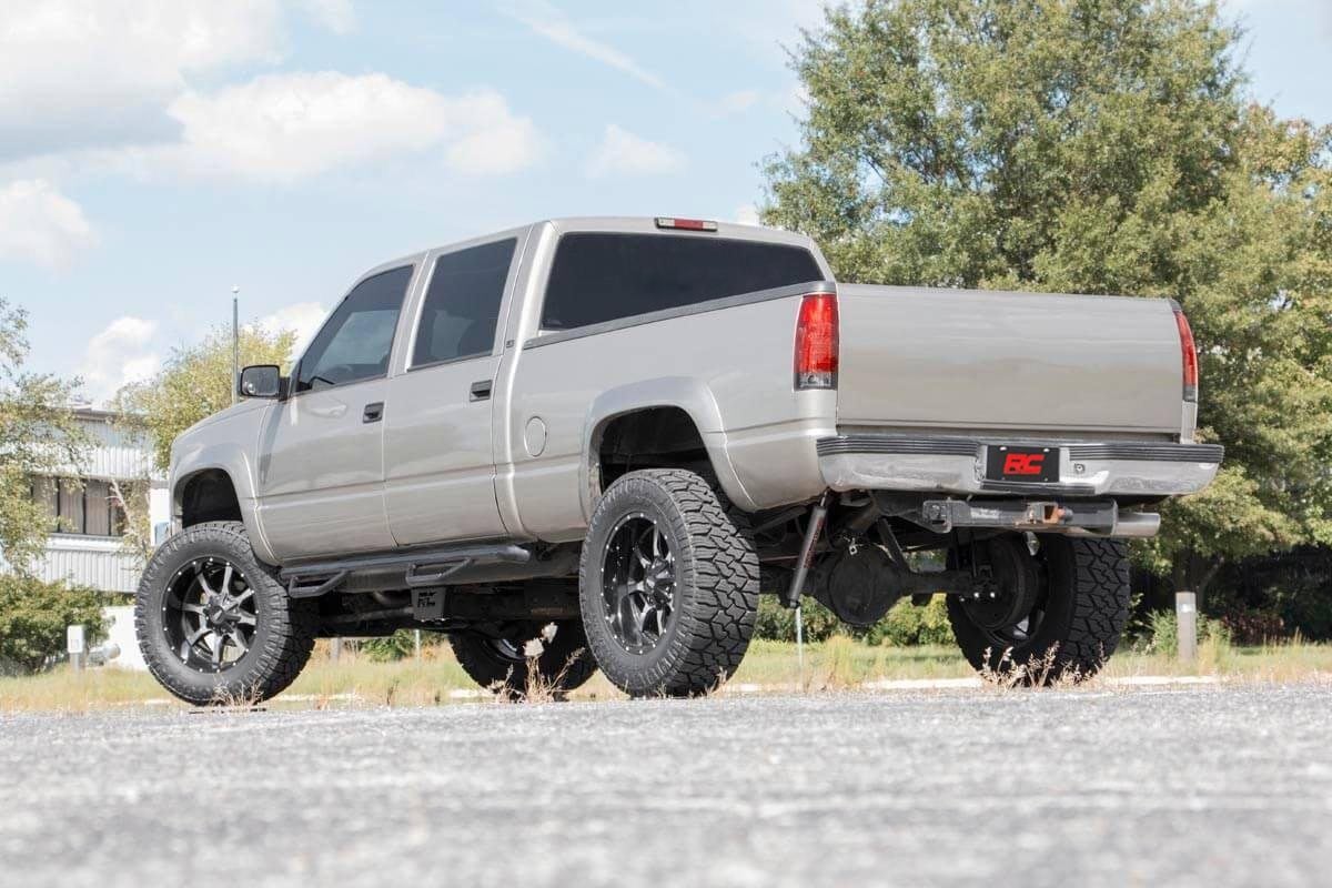 6 Inch Lift Kit 8-Lug M1 Chevy 3/4-Ton Suburban/C2500/K2500 Truck/C3500/K3500 Truck (88-00) Rough Country-4