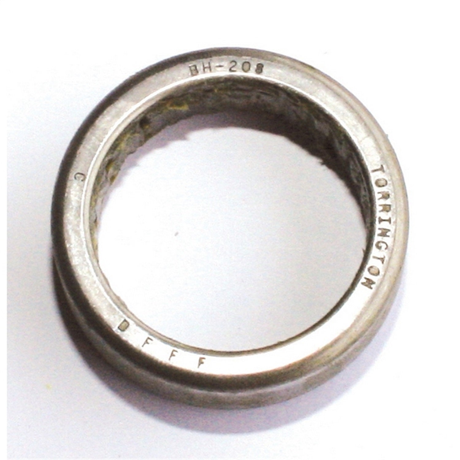 Axle Shaft Bearing Front Dana 30 Reverse Fits The Right Side Of 84-89 Cherokee XJ And 87-89 Wrangler YJ OMIX