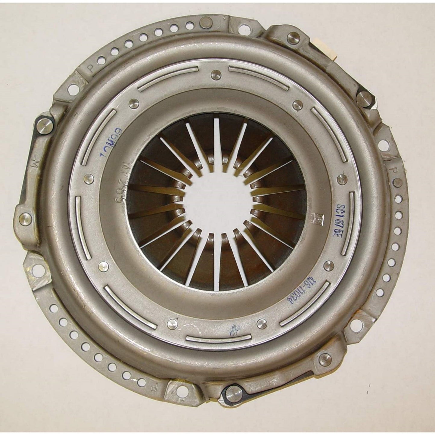 Clutch Pressure Plate 10.50 Inch Clutch 1982-1983 CJ5 And 1982-1986 CJ7 / CJ8 Scrambler OMIX