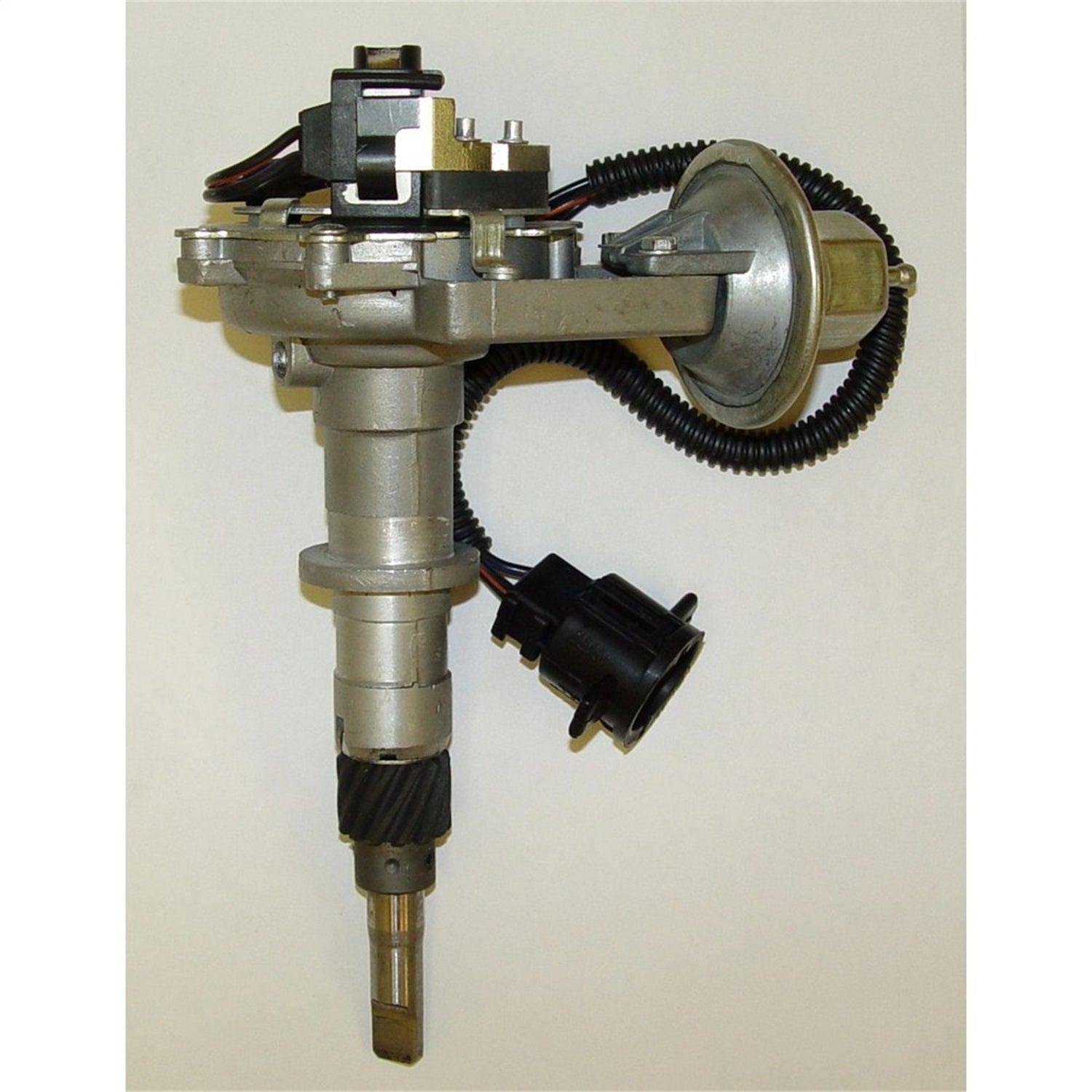 Distributor New 4.2L w/o Cap And Rotor 1978-1983 CJ5 8-1986 CJ7 1981-1986 CJ8 And 1978-1990 Cherokee/Grand Wagoneer Sj OMIX