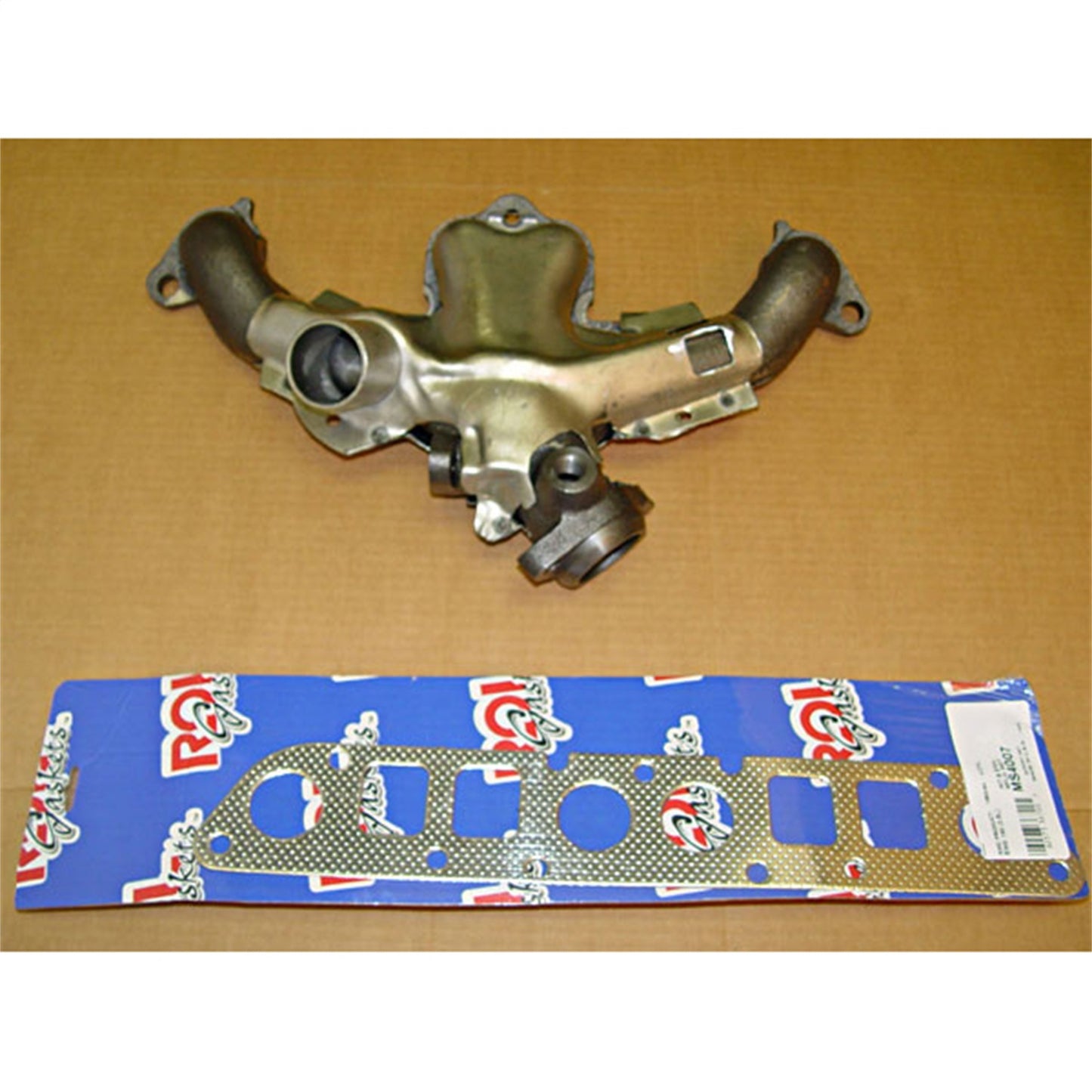Exhaust Manifold Kit Includes Gasket 1984-1986 CJ7 / CJ8 Scrambler 1987-1990 Wrangler YJ 1984-1990 Cherokee XJ OMIX