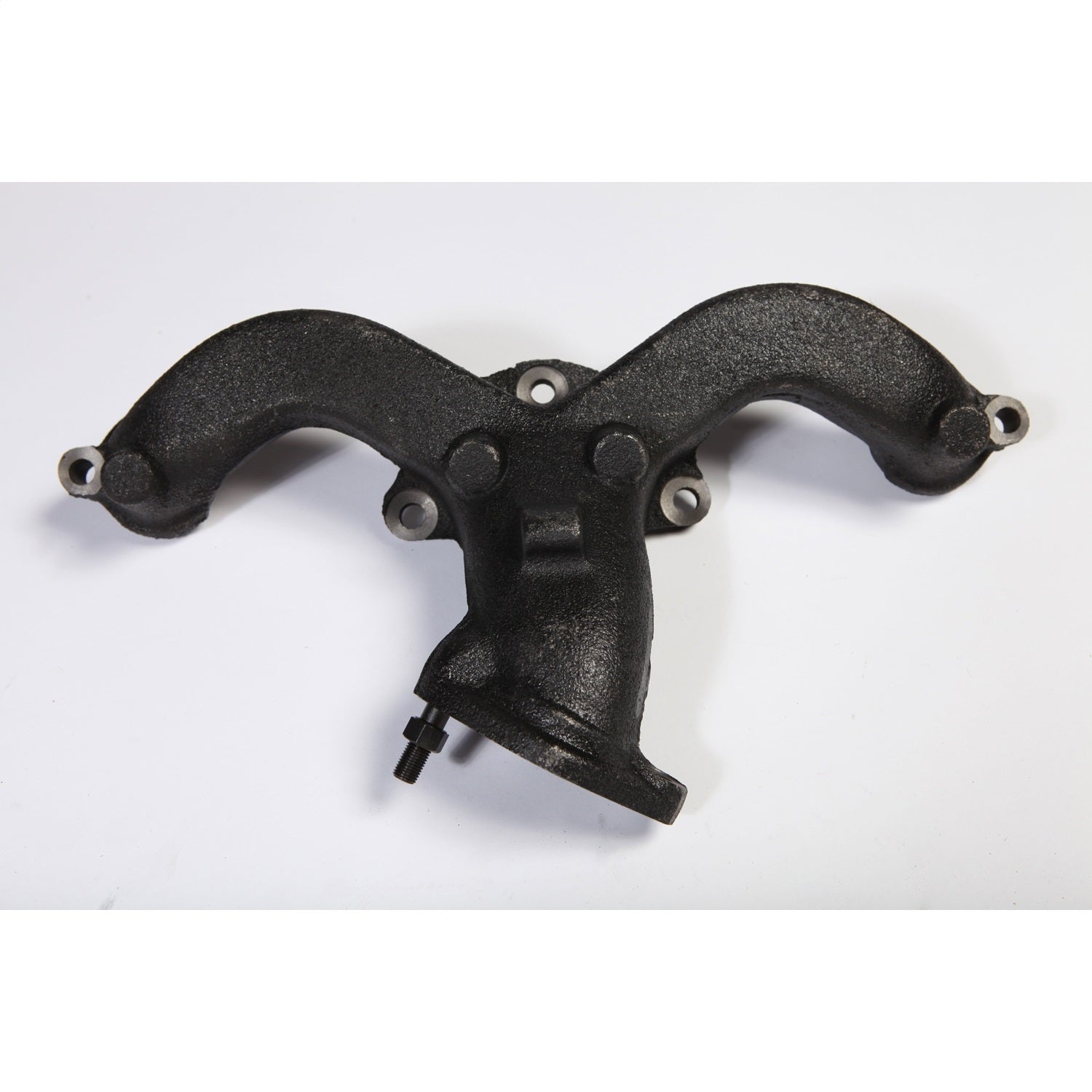 Exhaust Manifold 1953-1964 CJ3B 1955-1971 CJ5 / CJ6 1952-1966 M38A1 1950-1953 Station Wagon OMIX