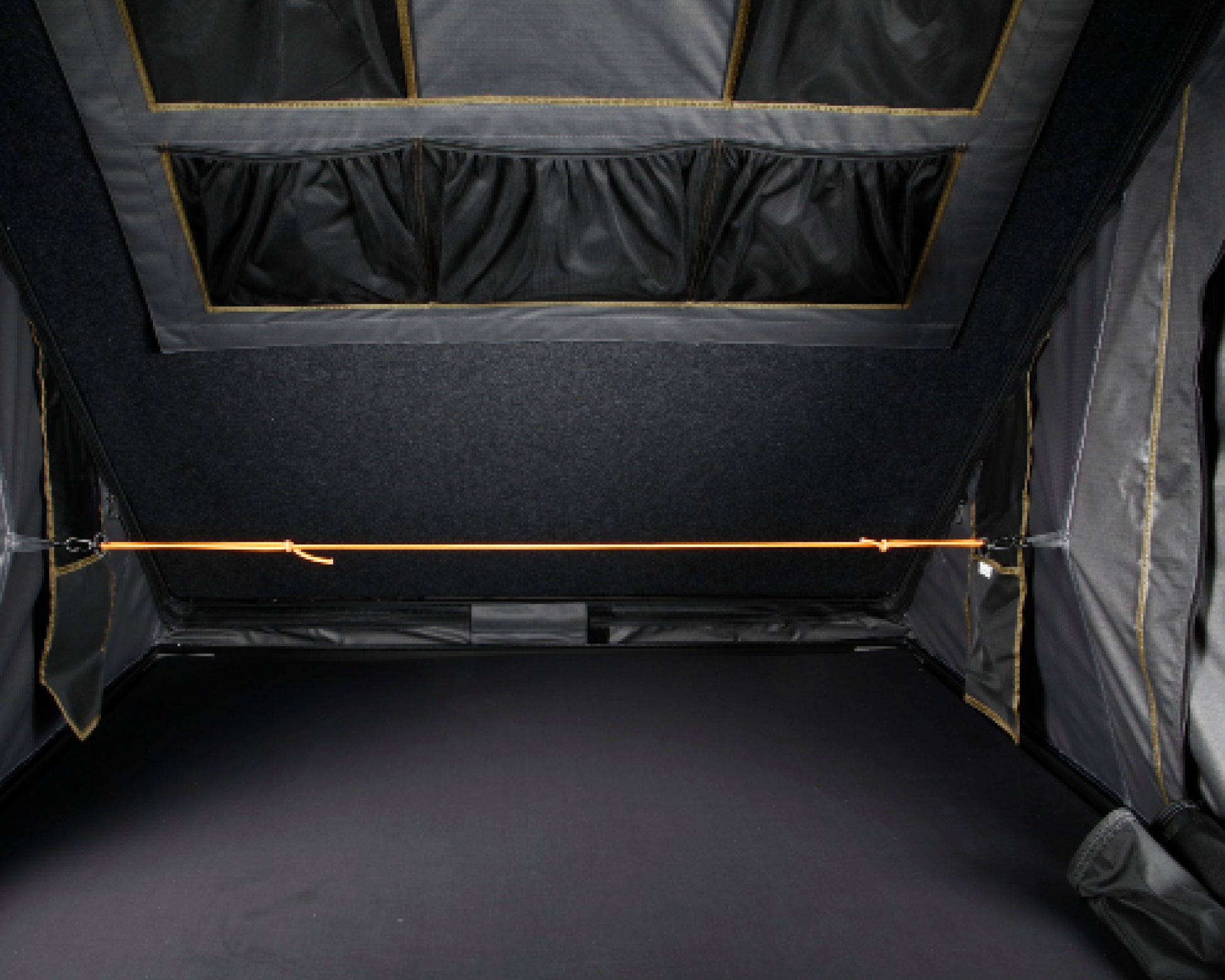 18099901 Mamba 3 Roof Top Tent - Clam Shell Roof Top Tent Overland Vehicle Systems-12