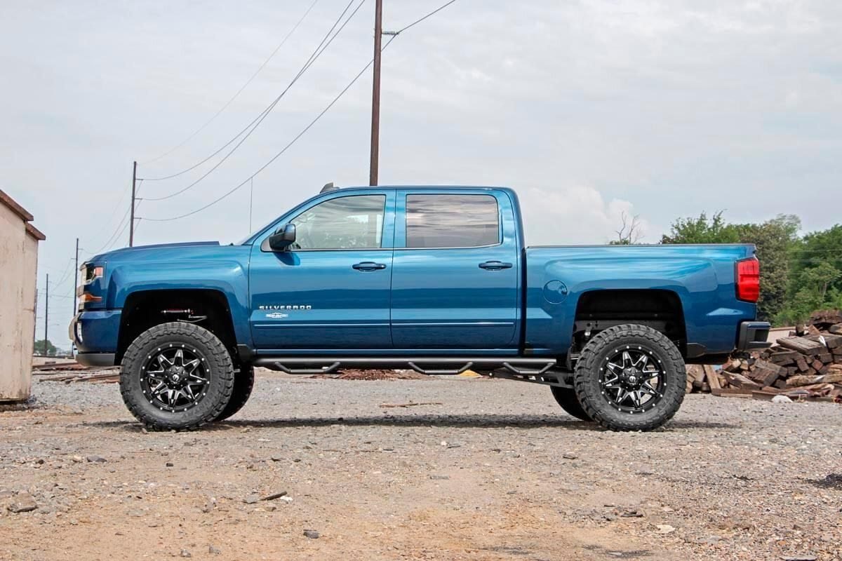 7 Inch Suspension Lift Kit Vertex 14-18 Silverado/Sierra 1500 2WD Rough Country-1