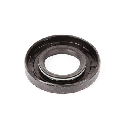 Manual Trans Bearing Retainer Seal For Use w/PN 18880.03 For Use w/T90 Transmission Replaces OE 640422RS OMIX