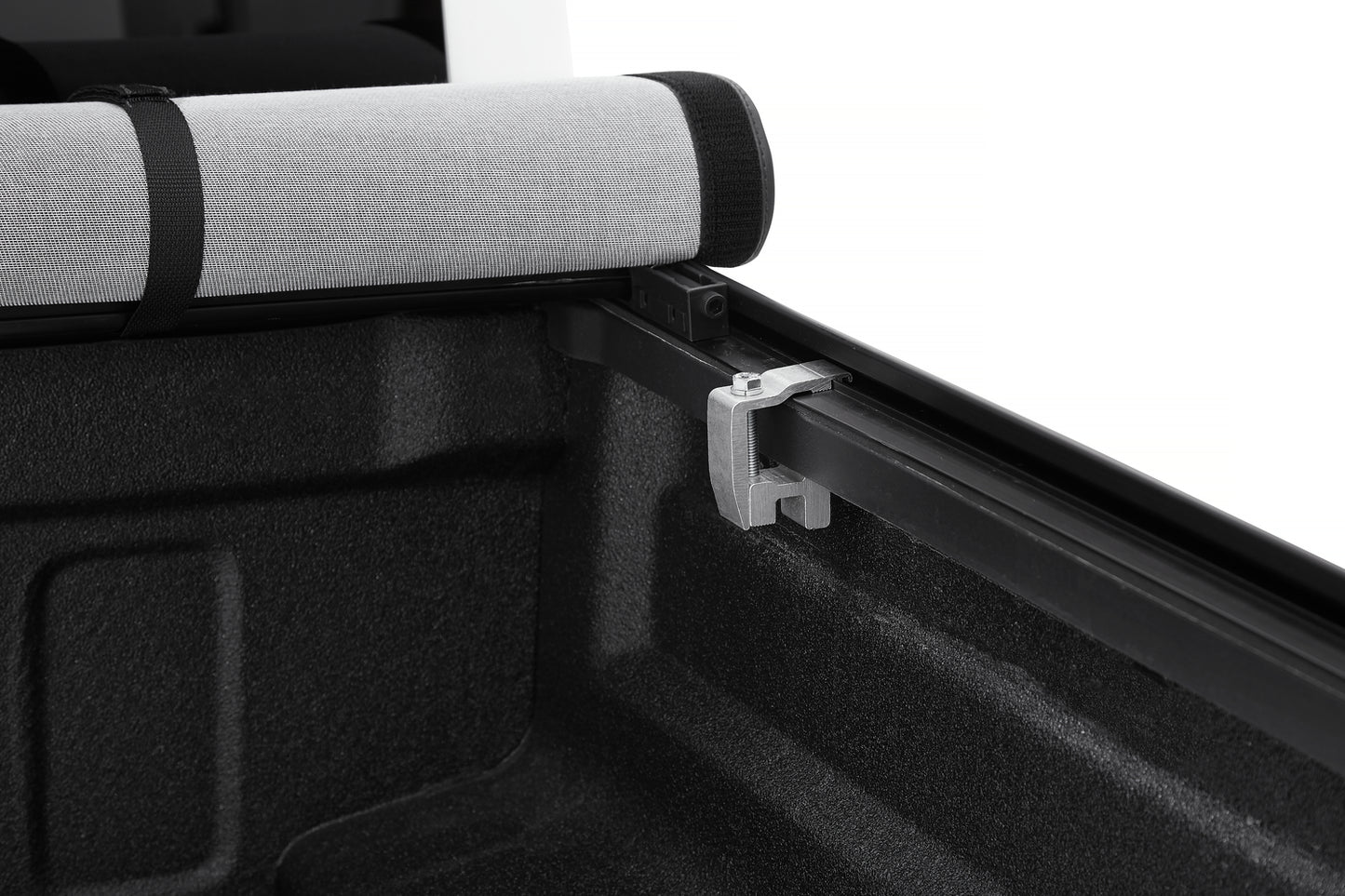 EZ-Roll Soft Tonneau Cover For Jeep 2020-2024 Gladiator Black Diamond Tailgate Spoiler Not Included Bestop-2