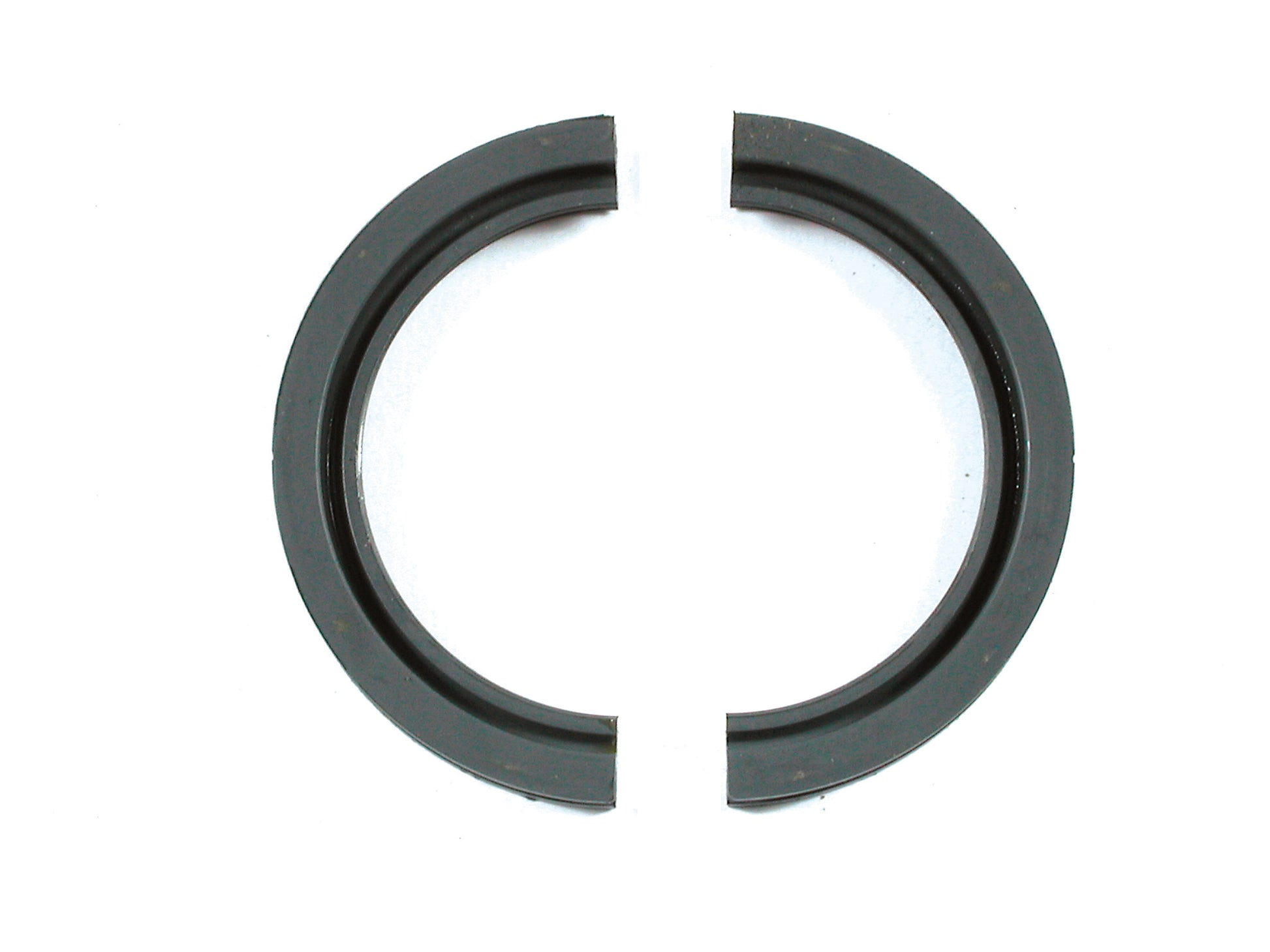 Rear Main Seal High Vacuum Fits Chevrolet Small Block with two-piece rear main seal. Recommended for use with external vacuum pump Mr Gasket