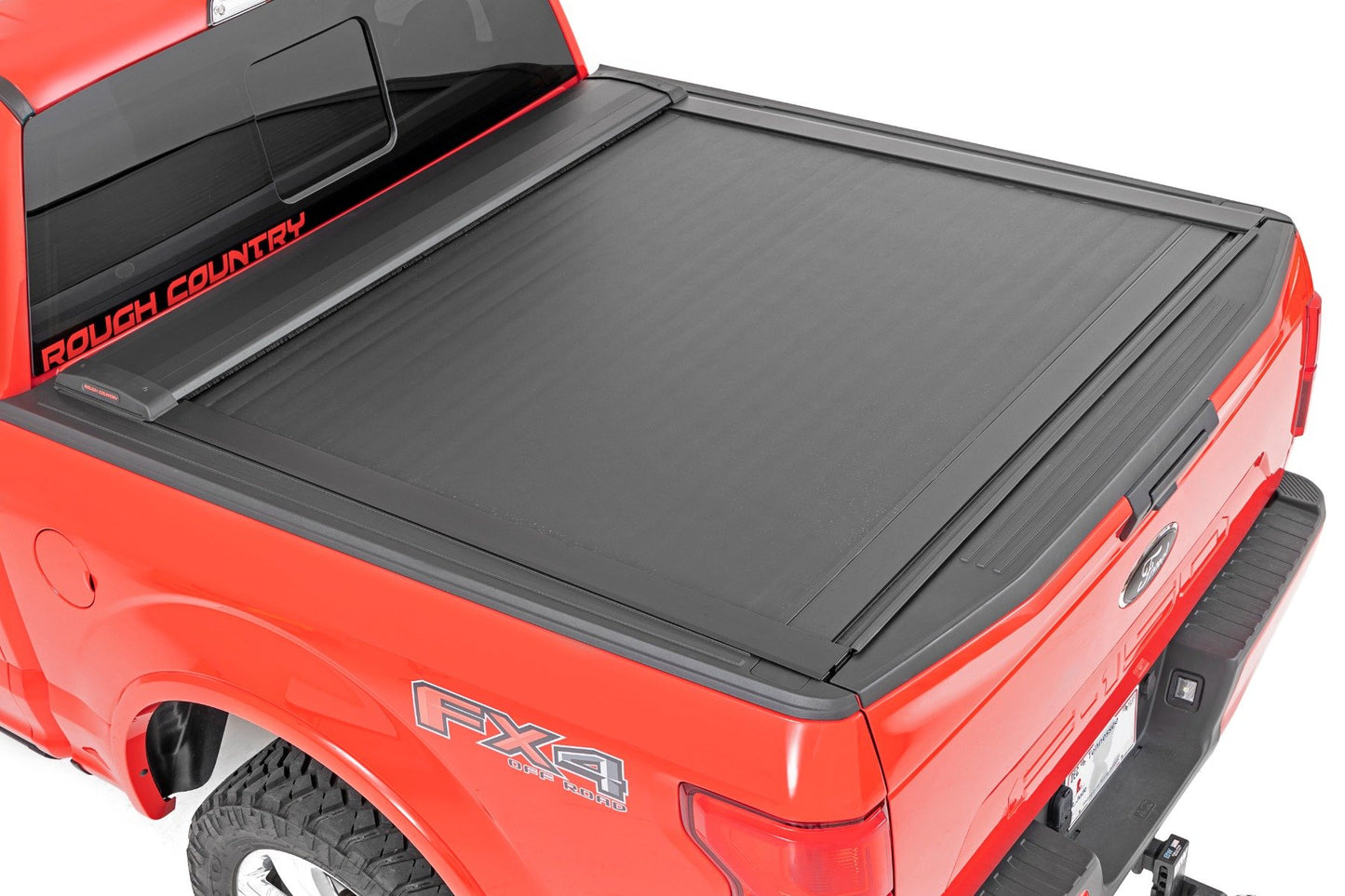 Retractable Bed Cover | 5'7" Bed | Ford F-150 (15-20)/Raptor (17-20)  Rough Country