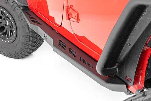 Rock Sliders | Heavy Duty l 4-Door | Jeep Wrangler Unlimited 2WD/4WD (07-18) Rough Country