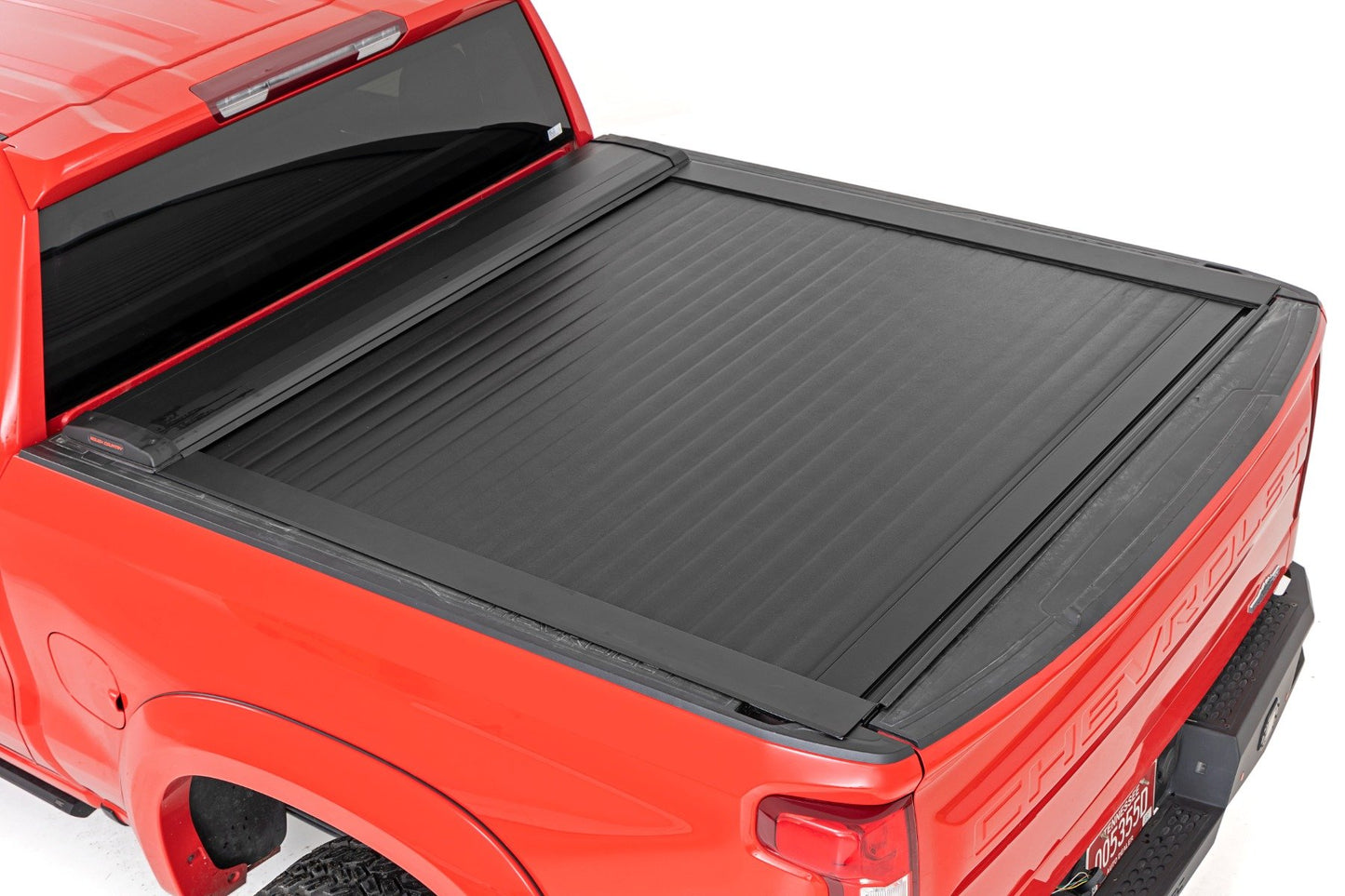 Retractable Bed Cover | 5'10" Bed | Chevy/GMC Sierra 1500 (19-25)/Silverado 1500 (19-25)  Rough Country