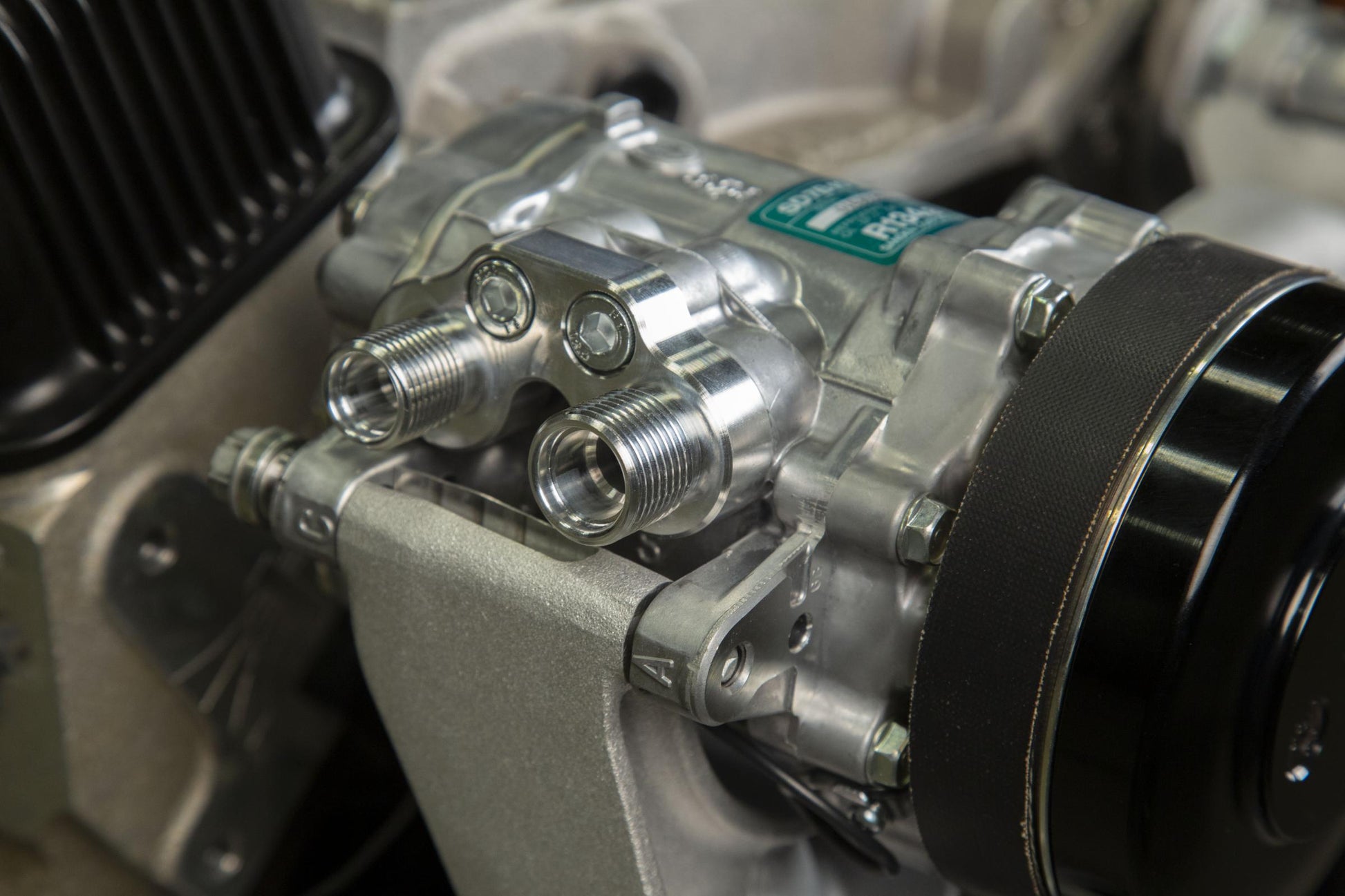 Small Block Chevy Mid Mount Complete Accessory System Small Block Chevy Mid Mount Complete Accessory System Natural Finish Holley-4