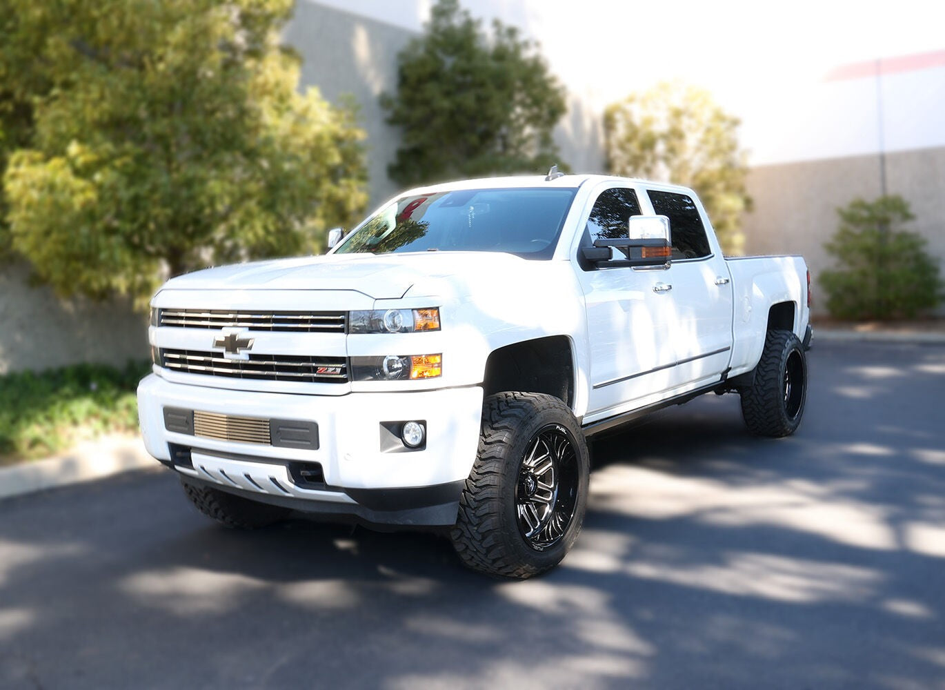 RealTruck VoltStep Electric Running Board Kit Textured Black 2015-2019 Silverado/Sierra 2500 HD Go Rhino-6