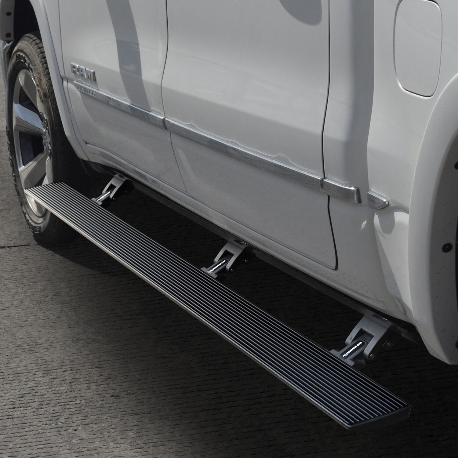 RealTruck VoltStep Electric Running Board Kit Protective Bedliner Coating 2019-2026 Ram 1500 Quad Cab Go Rhino-8