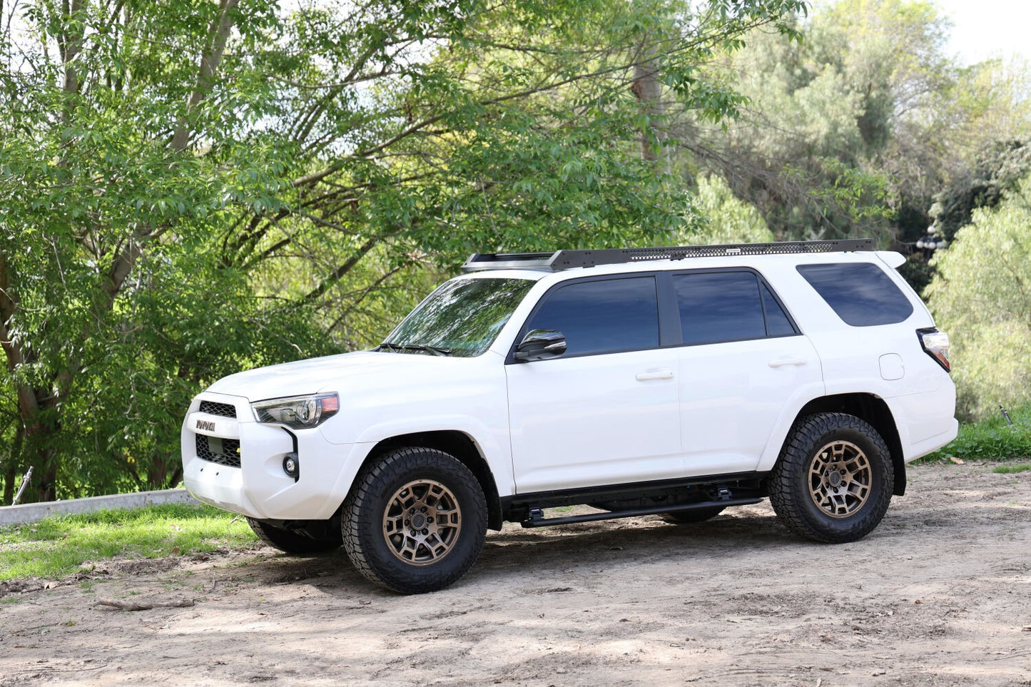 RealTruck VoltStep Electric Running Board Kit Textured Black 2014-2024 Toyota 4Runner Go Rhino-1