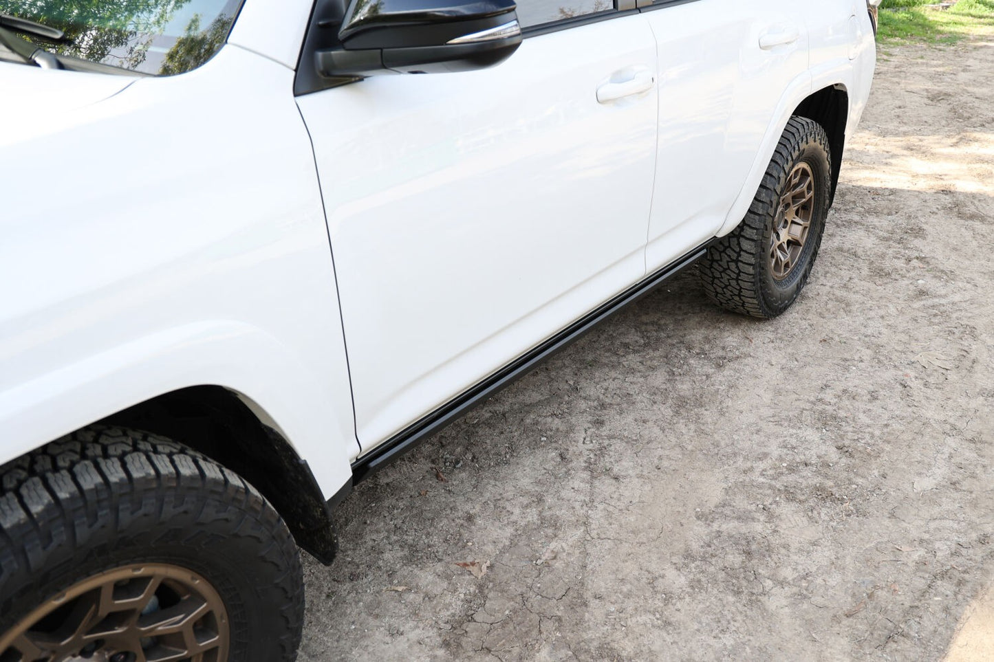 RealTruck VoltStep Electric Running Board Kit Textured Black 2014-2024 Toyota 4Runner Go Rhino-2