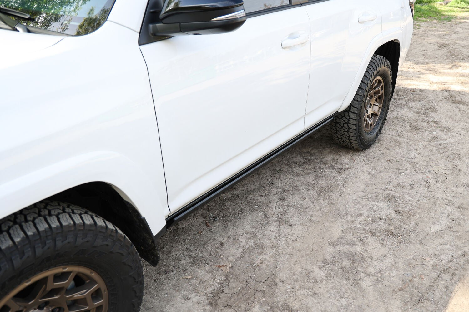 RealTruck VoltStep Electric Running Board Kit Textured Black 2014-2024 Toyota 4Runner Go Rhino-2