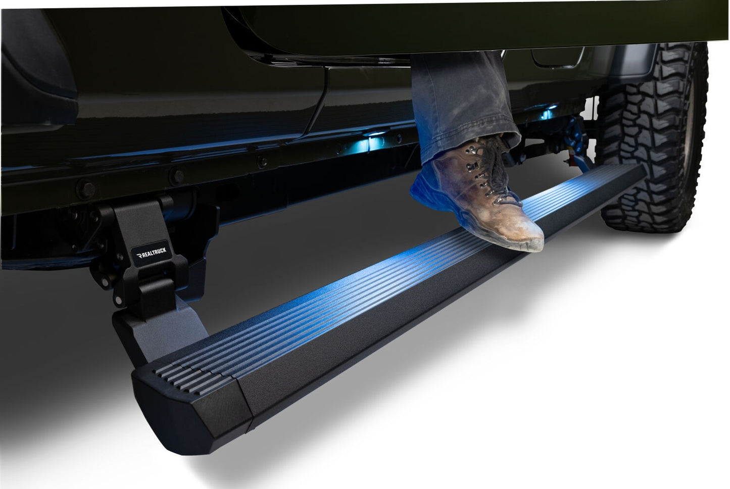 RealTruck VoltStep Electric Running Board Kit Textured Black 2020-2025 Jeep Gladiator Go Rhino-3