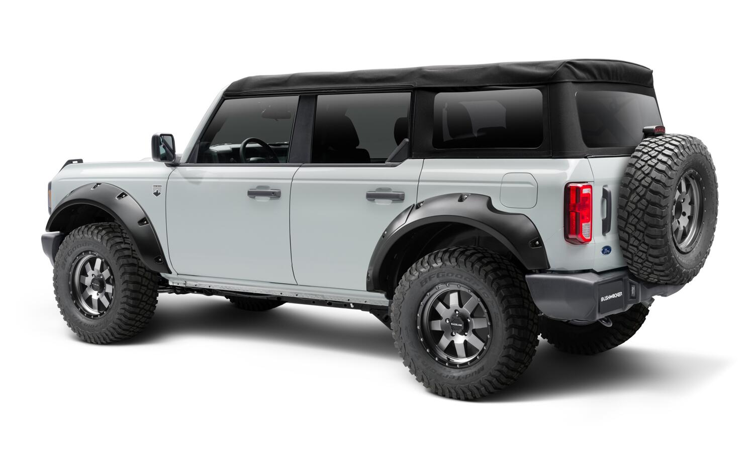 Black Pocket/Rivet Style Textured Finish 4-Piece Fender Flare Set For 2021-2023 Ford Bronco, 4-Dr Bushwacker-12