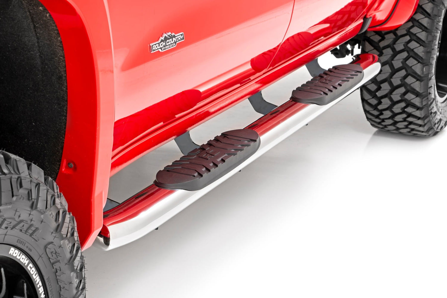 Oval Nerf Steps Stainless Crew Cab Silverado/Sierra 1500/2500HD/3500HD (19-26) Rough Country