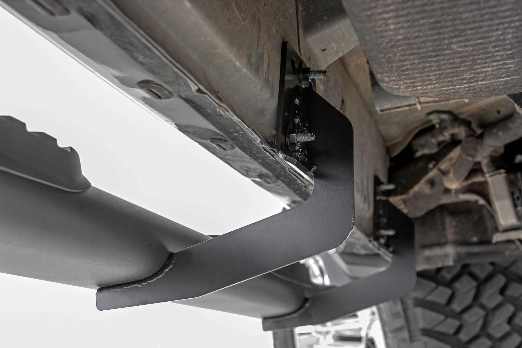 Rough Country Dodge Oval Nerf Step Bars (19-20 Ram Crew Cab) Rough Country