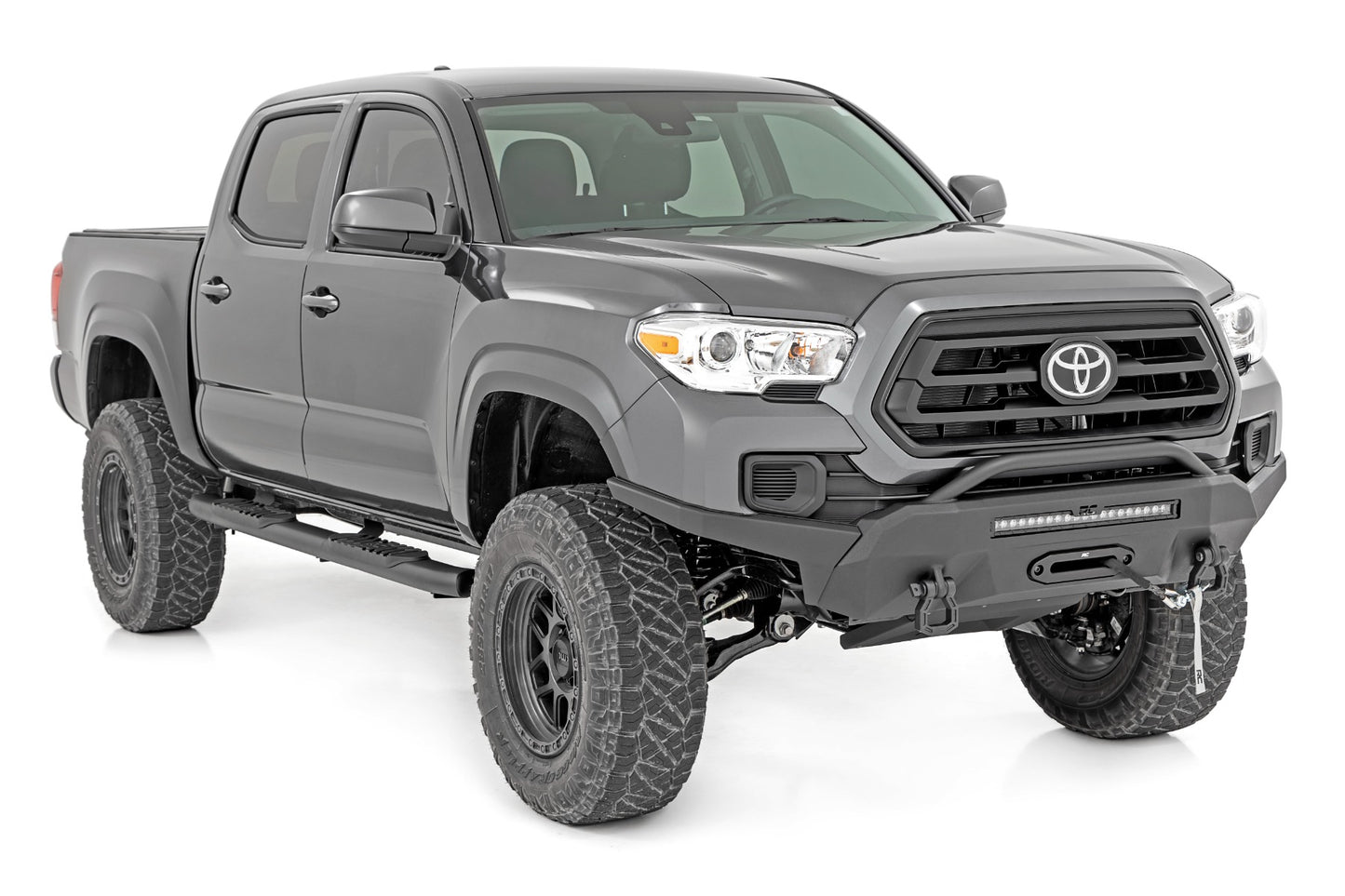 Oval Nerf Step Double Cab Black Toyota Tacoma 2WD/4WD (2005-2023) Rough Country-1