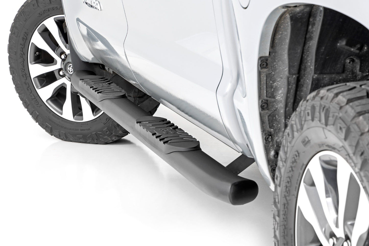 Rough Country Oval Nerf Step 4.5 Inch Crew Cab Black 07-21 Toyota Tundra 2WD/4WD Rough Country