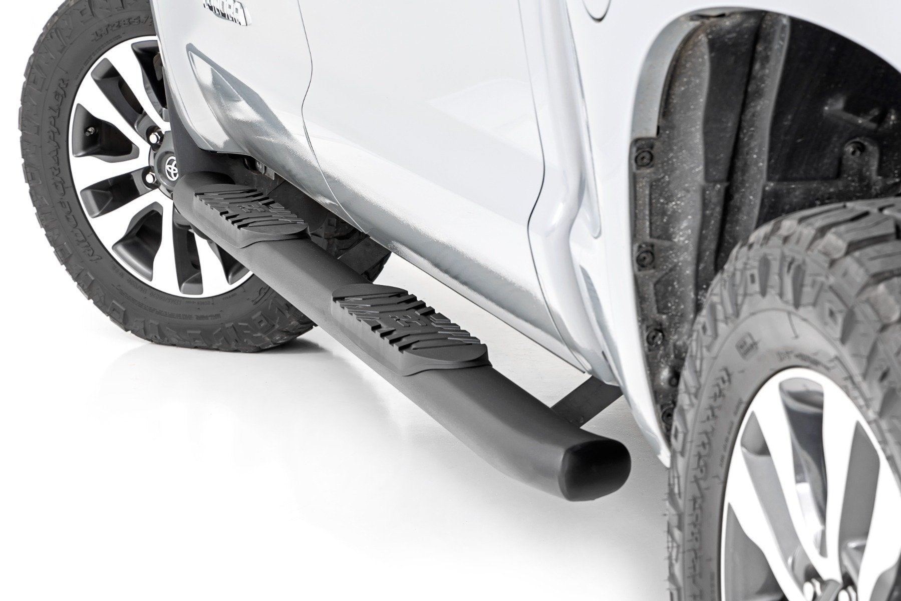 Rough Country Oval Nerf Step 4.5 Inch Crew Cab Black 07-21 Toyota Tundra 2WD/4WD Rough Country