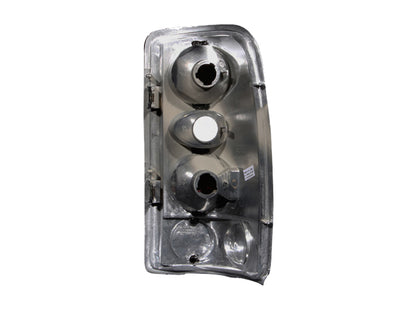Tail Light Set Clear Lens Black Housing Pair Does Not Fit Barn Door Models Chevrolet Suburban 1500/2500/Tahoe 2000-2006, GMC Yukon/XL 1500/XL 2500 2000-2006 AnzoUSA-1