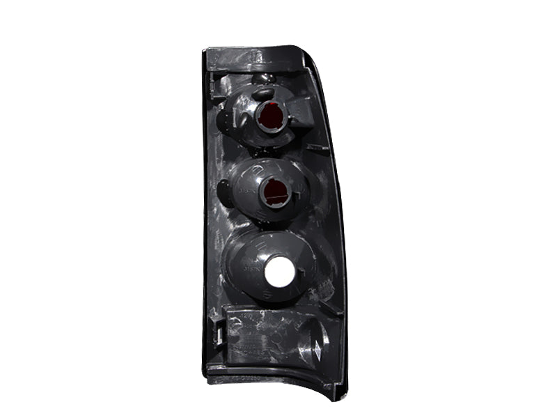 Tail Light Set Clear Lens Chrome Housing Pair Does Not Fit 3500 Series Or Stepside Models Chevrolet Silverado 1500/2500 1999-2002, 1500 HD/2500 HD/3500 2001-2002, GMC Sierra 1500 1999-2007, 1500 HD/2500 HD 2001-2007, 2500 1999-2004 AnzoUSA-1