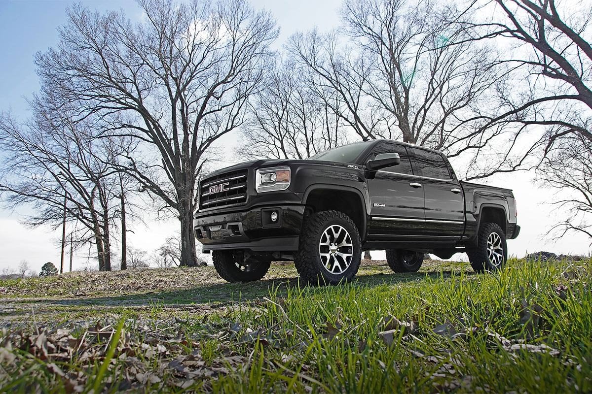 6 Inch Lift Kit Alu/Stamp Steel M1 Struts/M1 Silverado/Sierra 1500 (14-18 & Classic) Rough Country-2