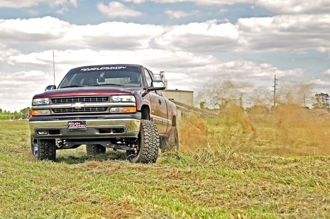 6 Inch Lift Kit M1 Shocks Silverado/Sierra 1500 2WD (99-06 & Classic) Rough Country-3