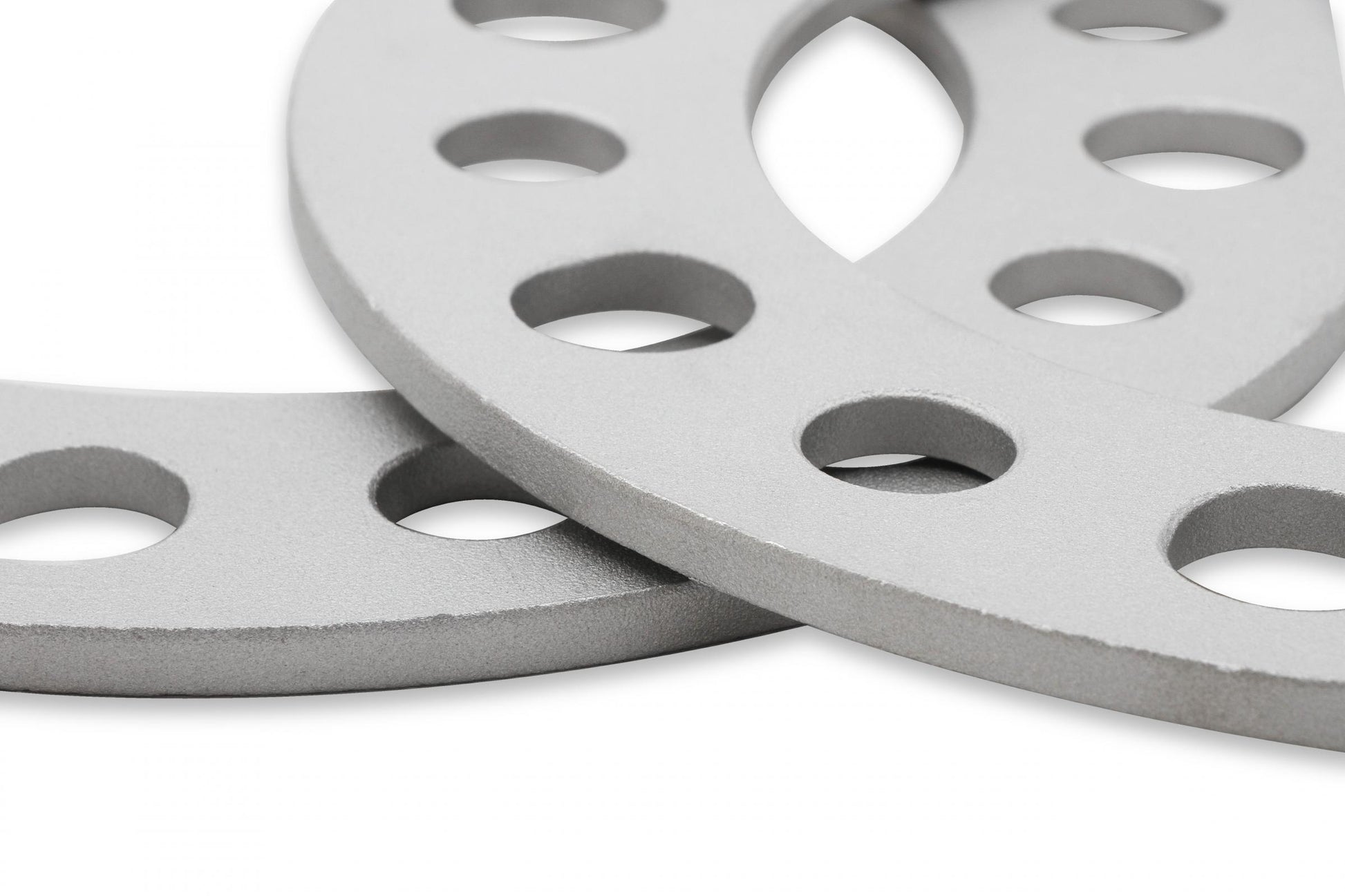 Wheel Spacers 1/4 Inch Thick, 8 lug 6-1/2 Inch Bolt Circle Mr Gasket-2
