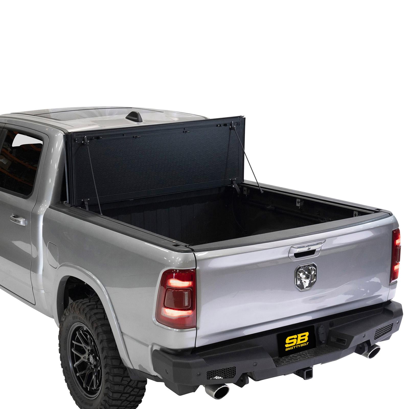 Bed Guard Folding Tonneau Cover 2017-2022 Ram 1500 Smittybilt-3