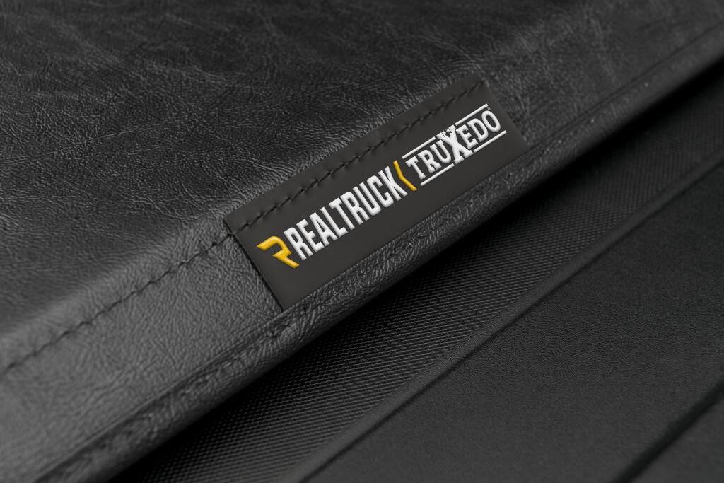 TruXport Tonneau Cover Black 2019 (New Body Style)-2026 Silverado/Sierra 1500/2020-2027 2500 HD/3500 HD 8 Foot Bed Truxedo-5