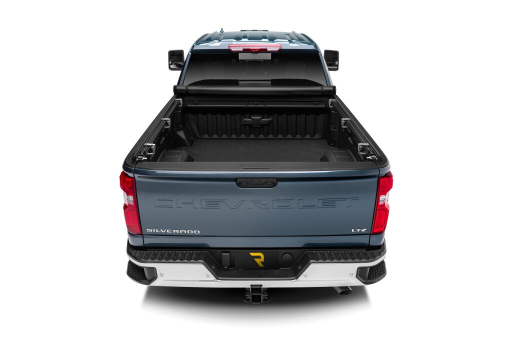 TruXport Tonneau Cover Black 2020-2027 Silverado/Sierra 2500 HD/3500 HD 6 Foot 9 Inch Bed Truxedo-12