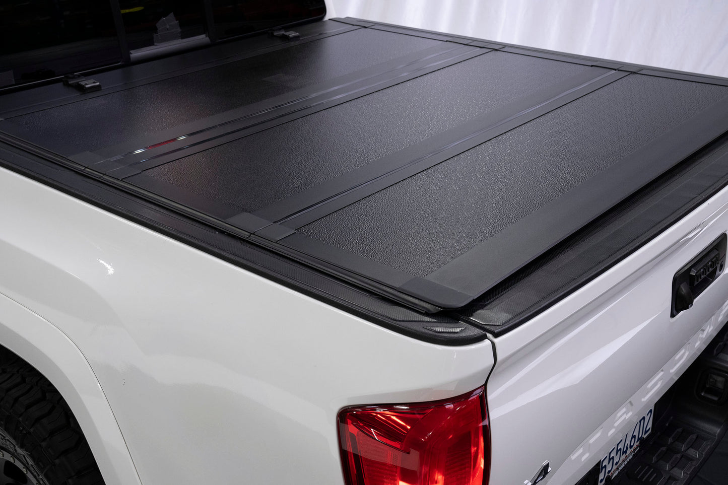 Bed Guard Folding Tonneau Cover 2016-2022 Toyota Tacoma Smittybilt-7