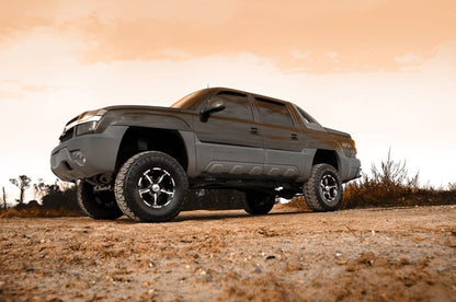 6 Inch Lift Kit NTD M1 Chevy Avalanche (02-06)/Suburban 1500 (00-06) Rough Country-1