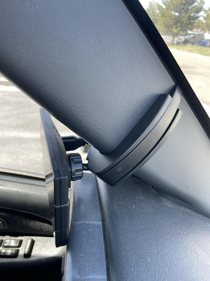 CTS3 Pillar Display Mount for 2001-2007 GM Classic 2500/3500 Edge Products-4